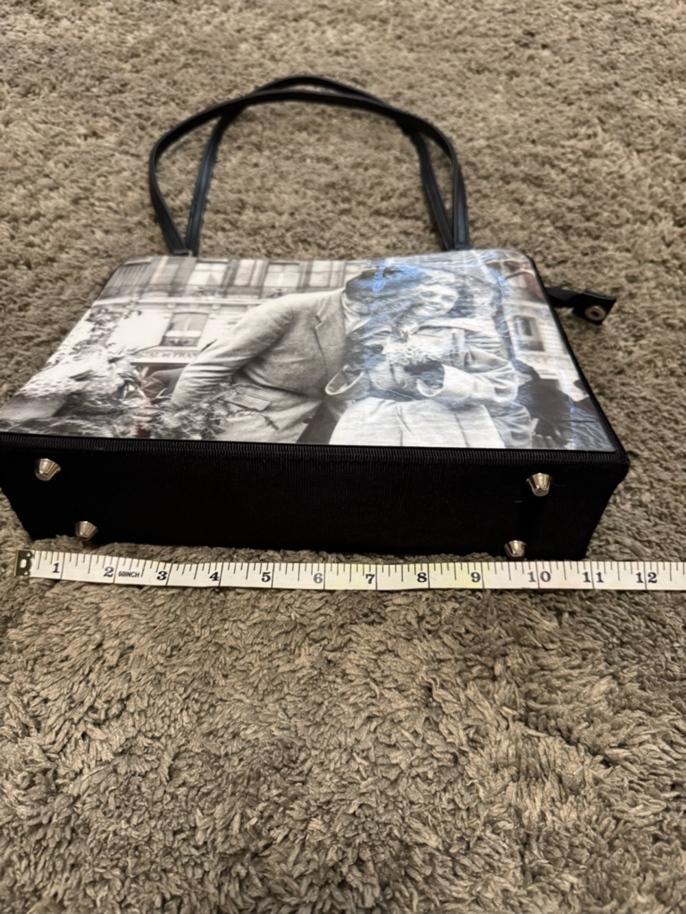 Black Photo-Print Shoulder Bag - Classic Romantic Design - Picture 5 of 7
